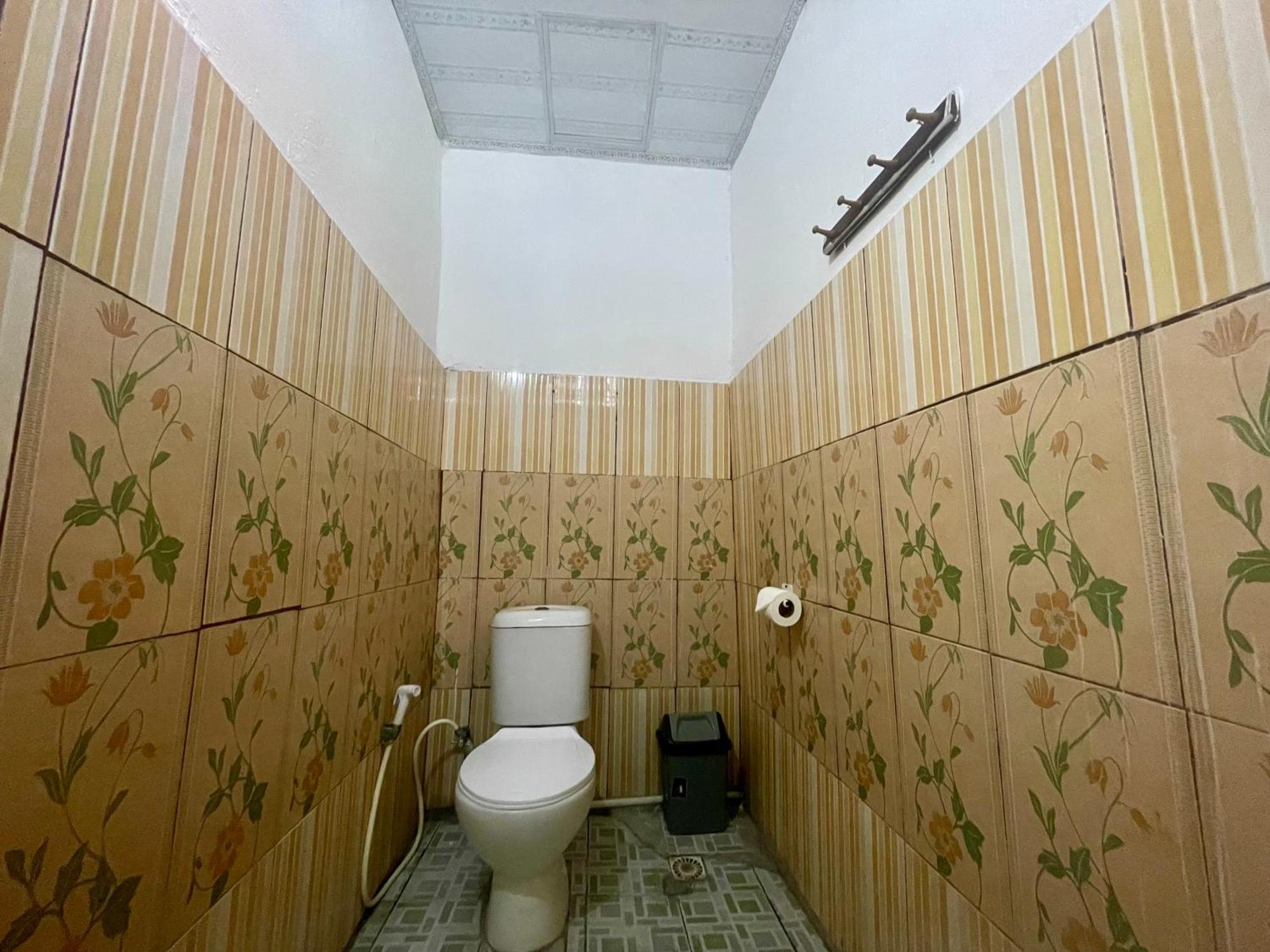 The House Hostel Gili Trawangan Exterior photo