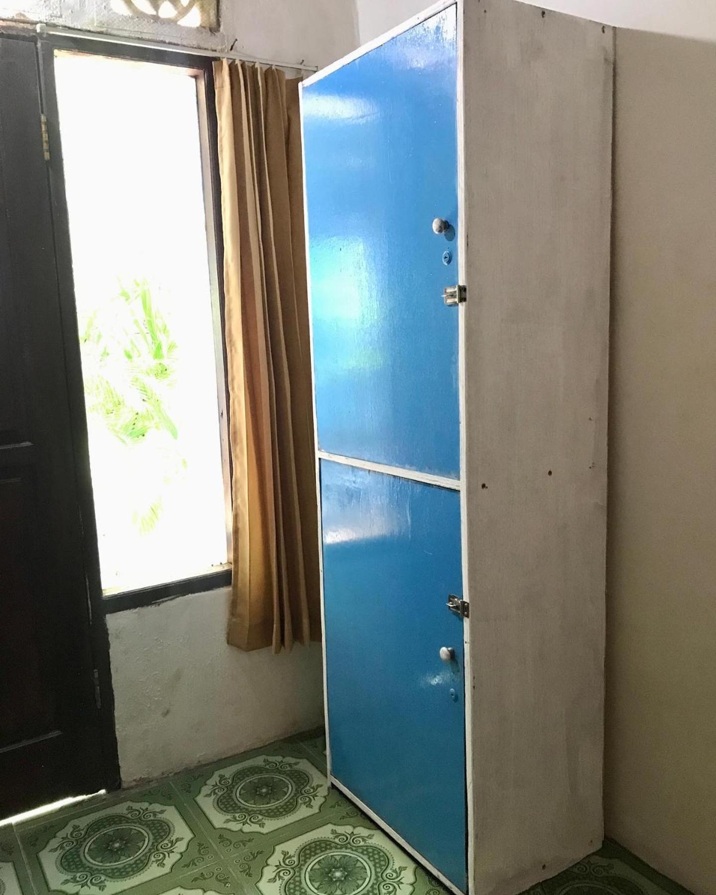 The House Hostel Gili Trawangan Exterior photo